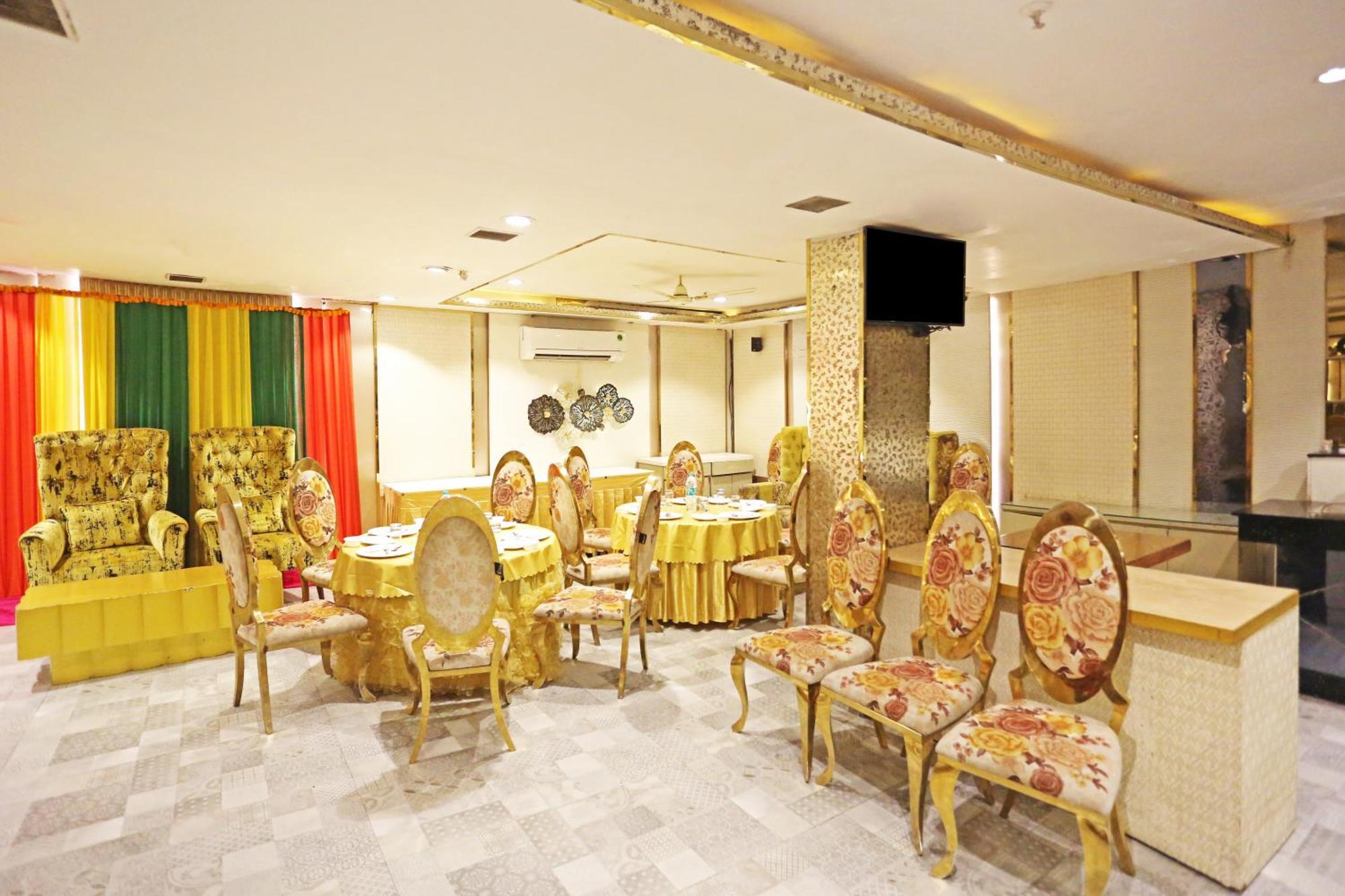 Jrd Luxury-Business Hotel New Delhi Bagian luar foto