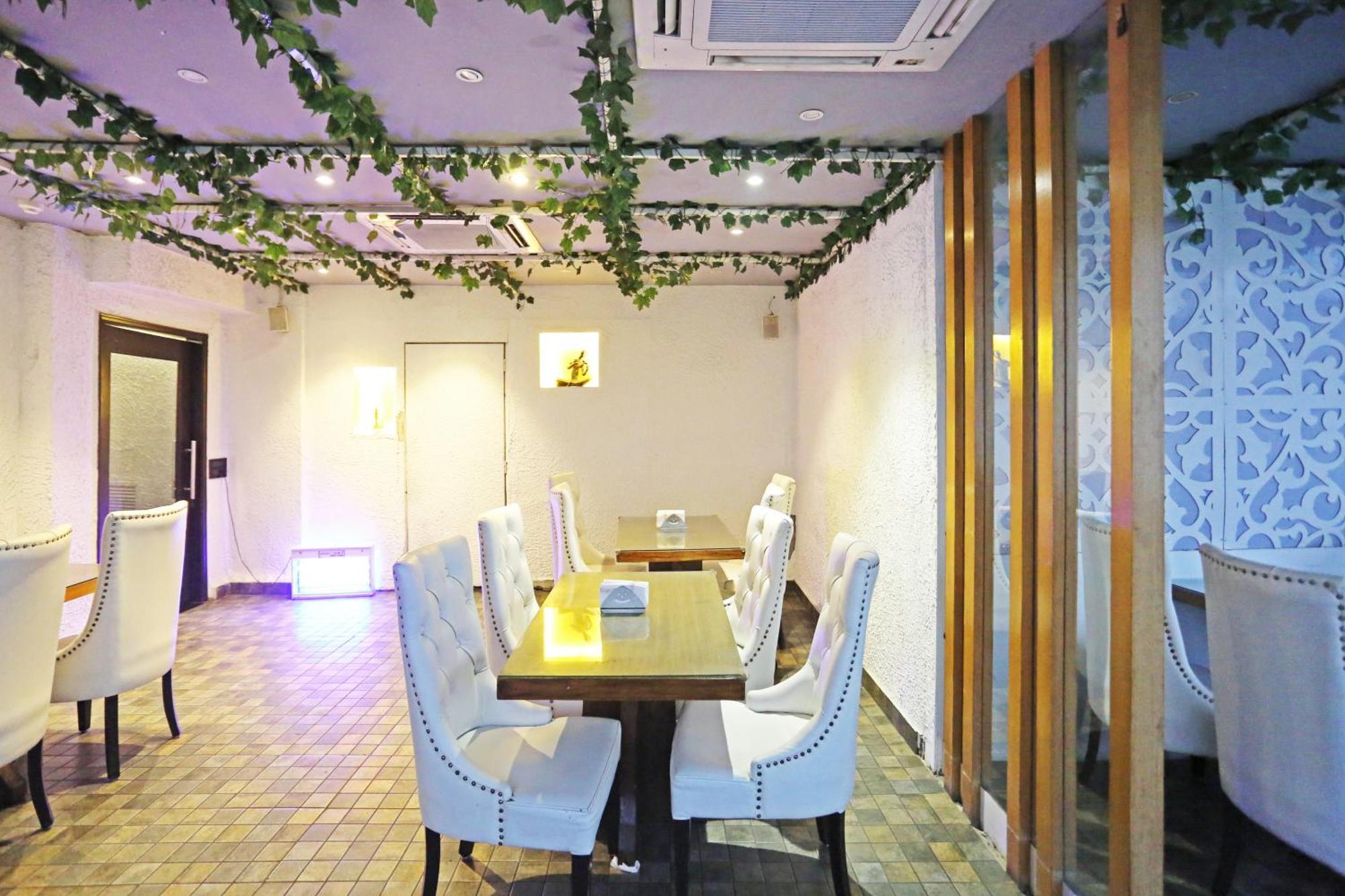 Jrd Luxury-Business Hotel New Delhi Bagian luar foto